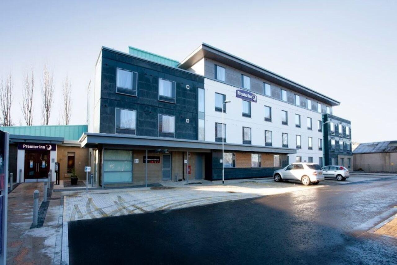 Premier Inn Inverness West Exterior photo