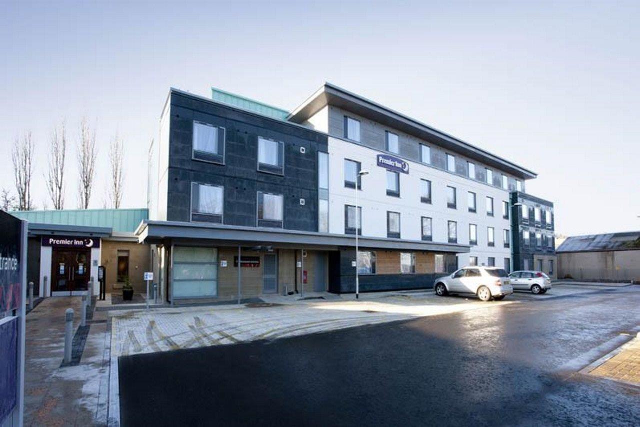 Premier Inn Inverness West Exterior photo